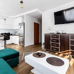 apartament-wawelska.gdanskhotel.org/