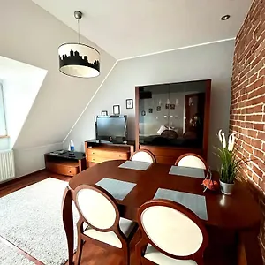 sg-apartamenty-attic.gdanskhotel.org/