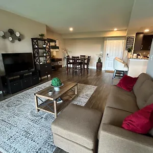 Spacious 2 Bedroom 2 Bathroom With Balcony In Uptown Charlotte! Views & Free Parking! Charlotte